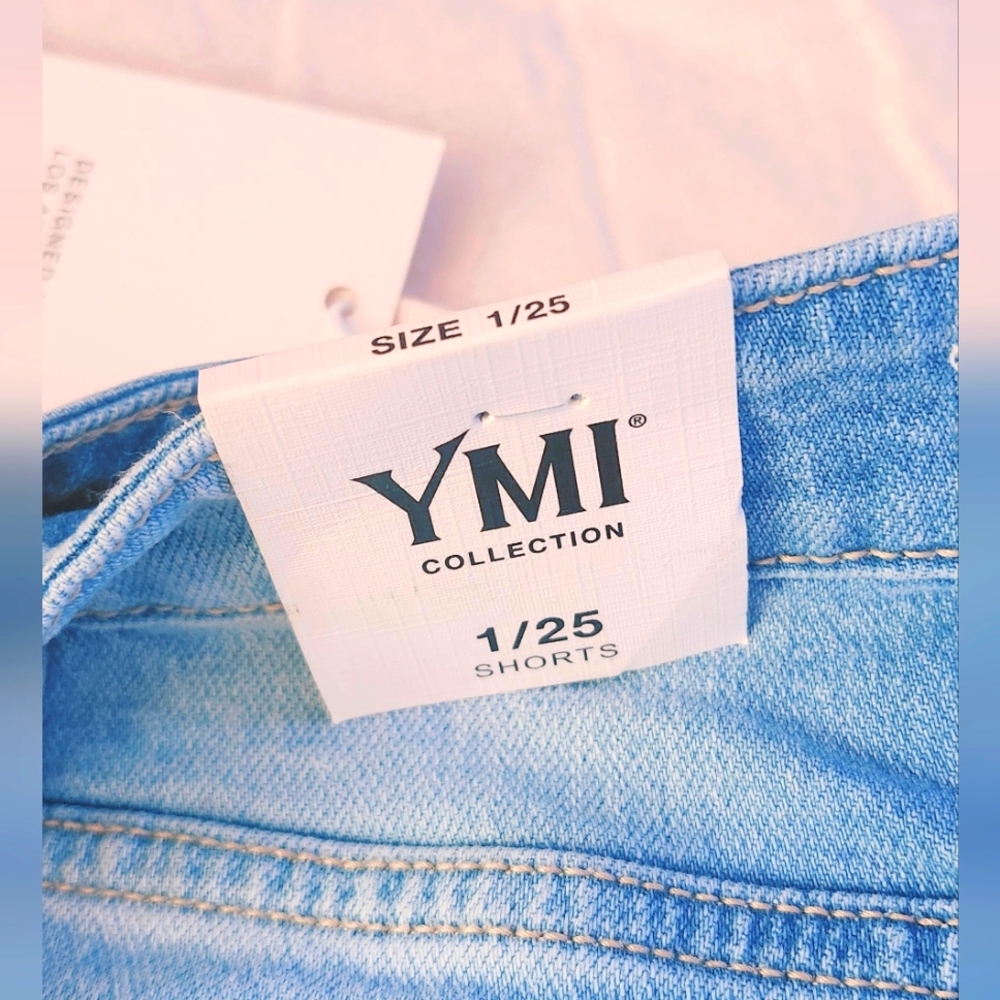 Brand New YMI jean shorts size 1/25.